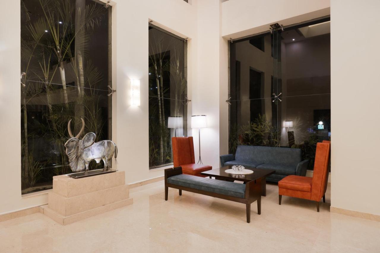 Lemon Tree Premier, Ulsoor Lake, Bengaluru Екстер'єр фото
