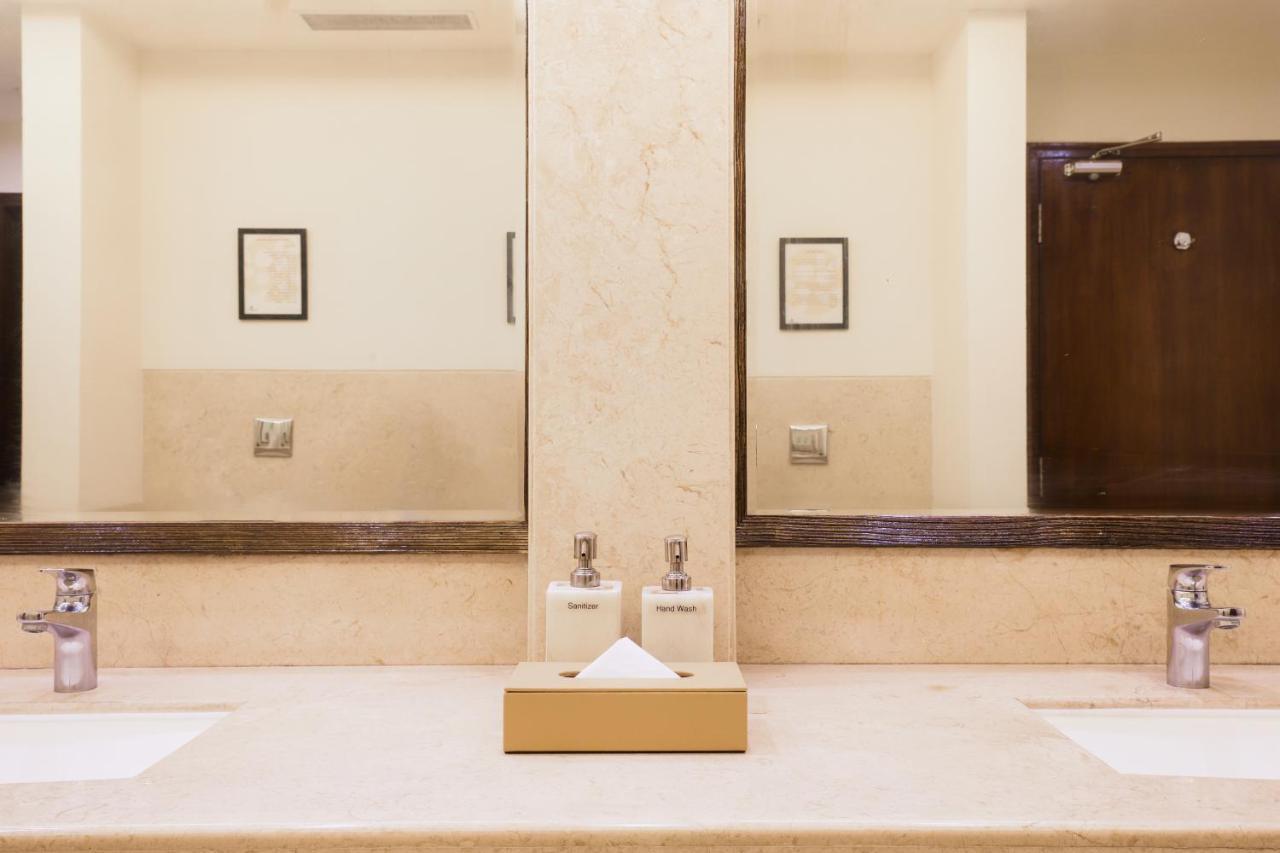 Lemon Tree Premier, Ulsoor Lake, Bengaluru Екстер'єр фото